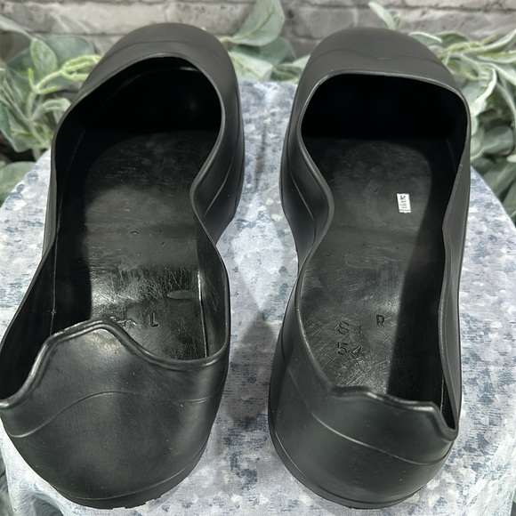 Shoes For Crews Rubber Shoe Covers Slip and Oil Resistant Size S+ 🌟Like NEW🌟 - Picture 6 of 10